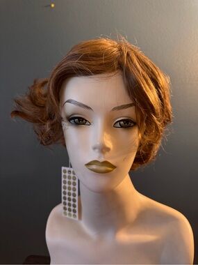 envy Light Brown Short Wig with Soft Layers - Norma - Light Brown